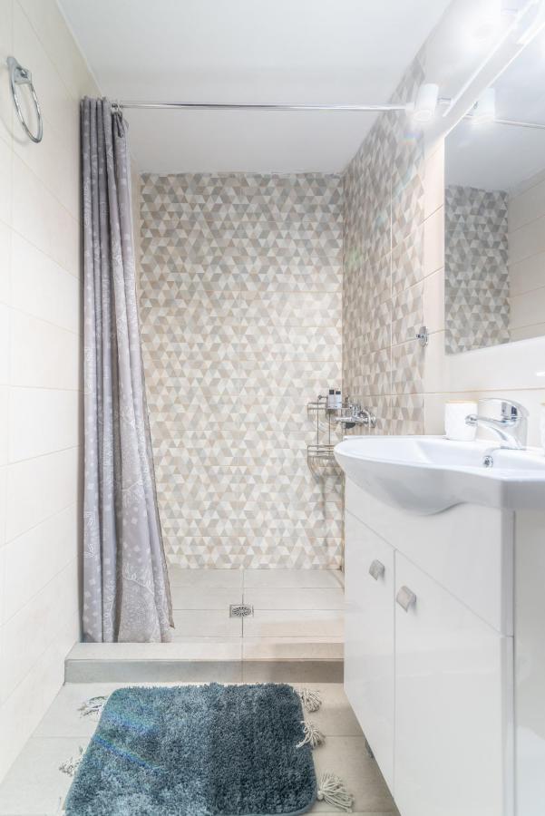 Renovated Loft Near The Center Apartment Heraklion  Bagian luar foto