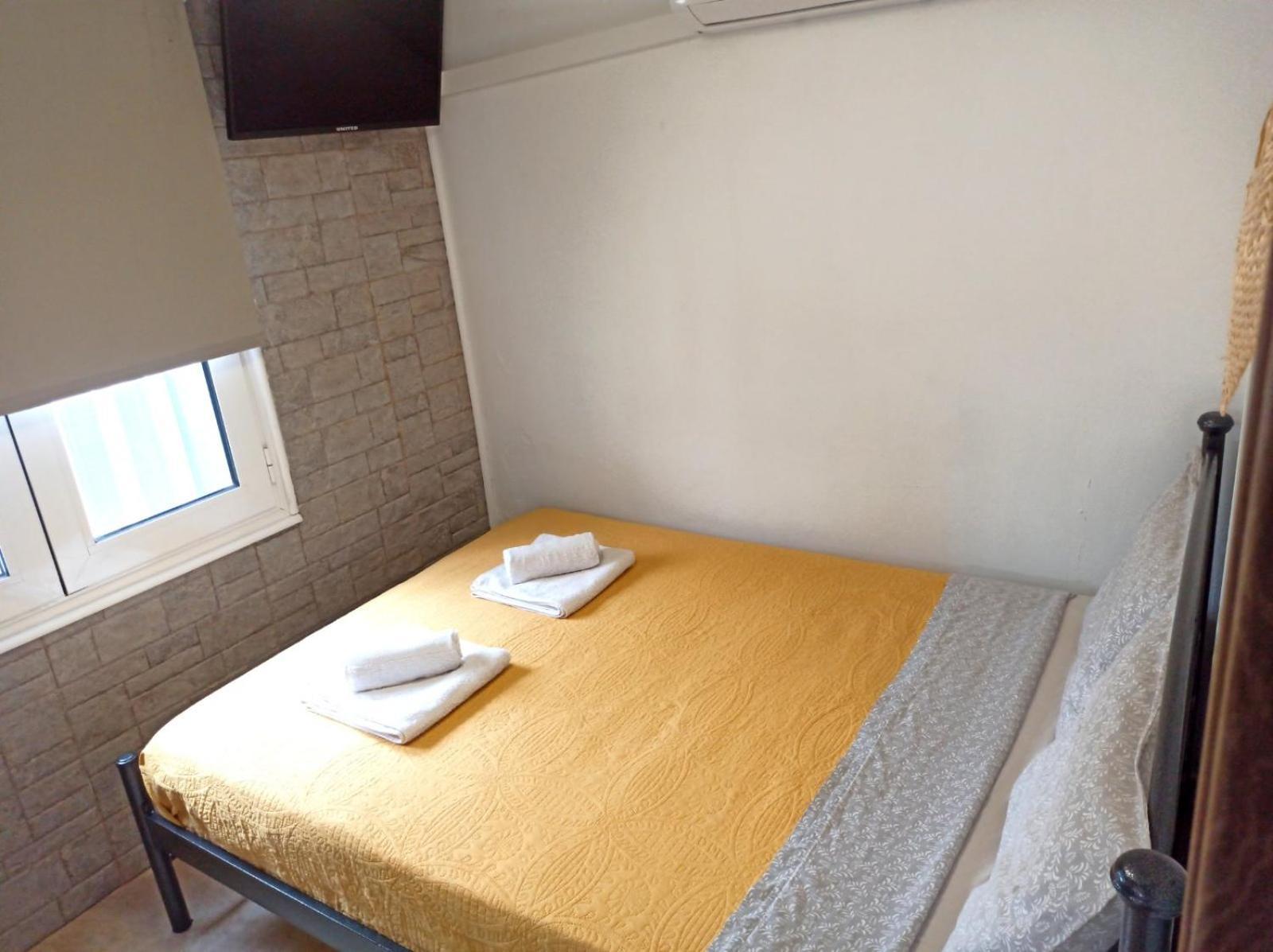 Renovated Loft Near The Center Apartment Heraklion  Bagian luar foto