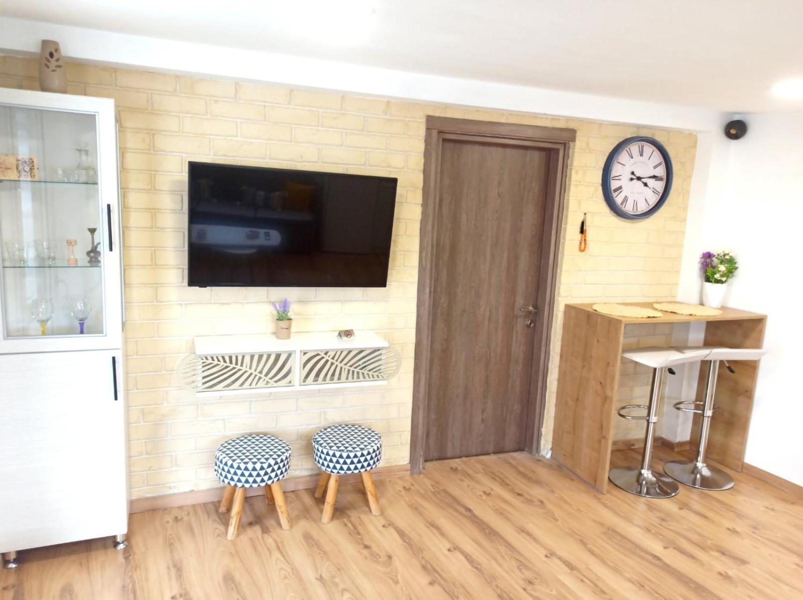 Renovated Loft Near The Center Apartment Heraklion  Bagian luar foto
