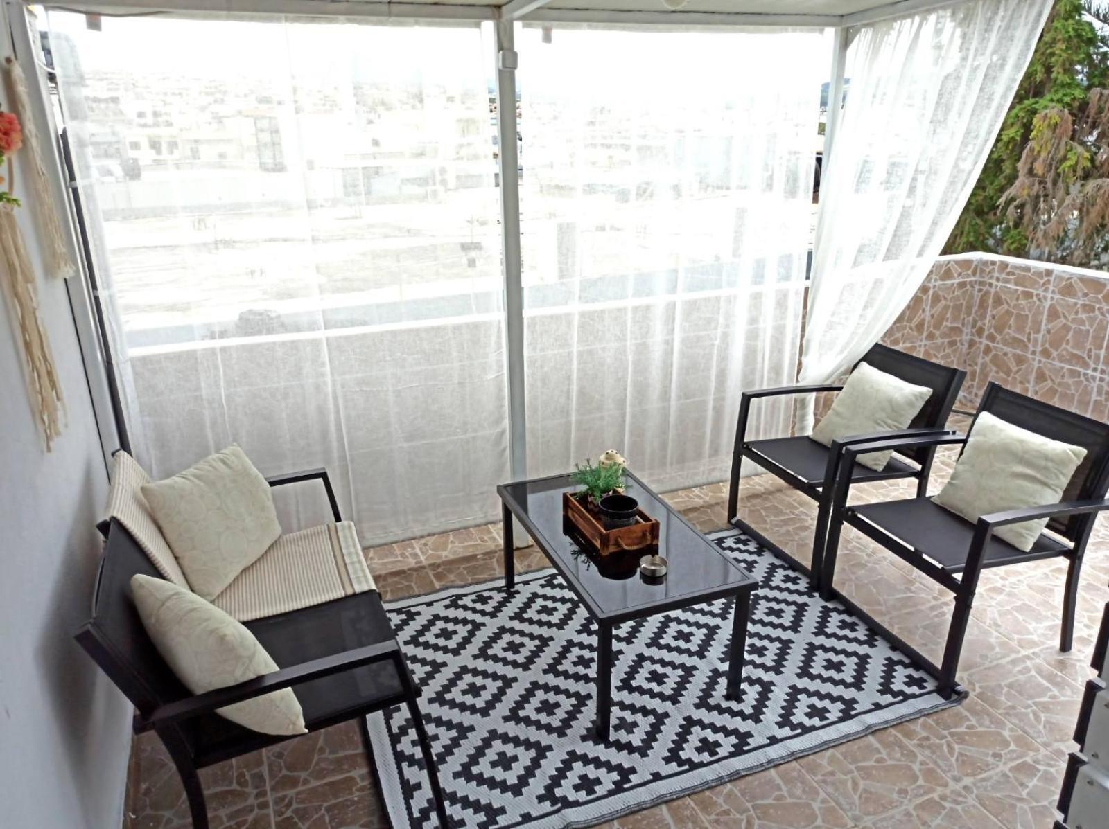 Renovated Loft Near The Center Apartment Heraklion  Bagian luar foto